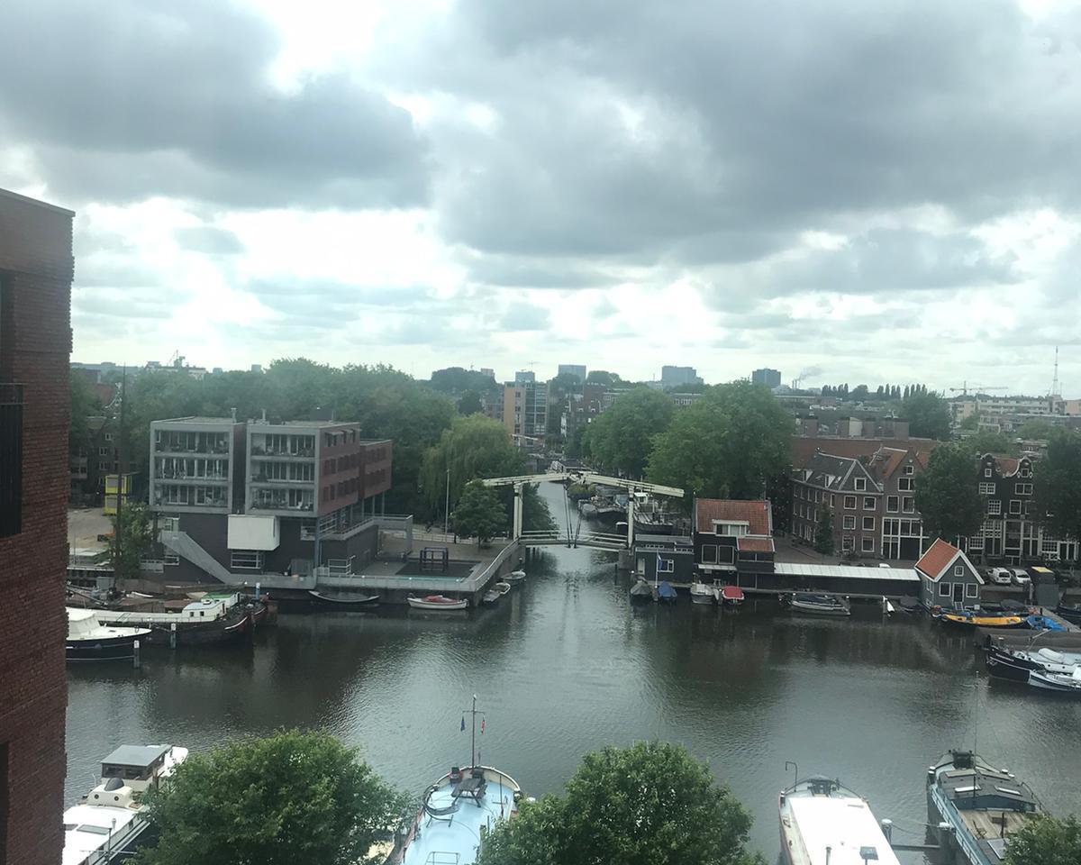 For rent: Amsterdam / €550 p.m. / 14m2