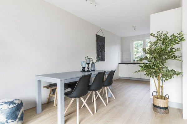 For rent: Veenendaal / €1400 p.m. / 117m2