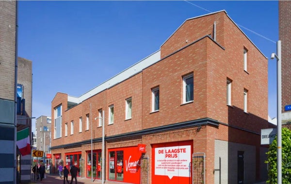 For rent: Almere / €1078.00 p.m. / 87.00m2