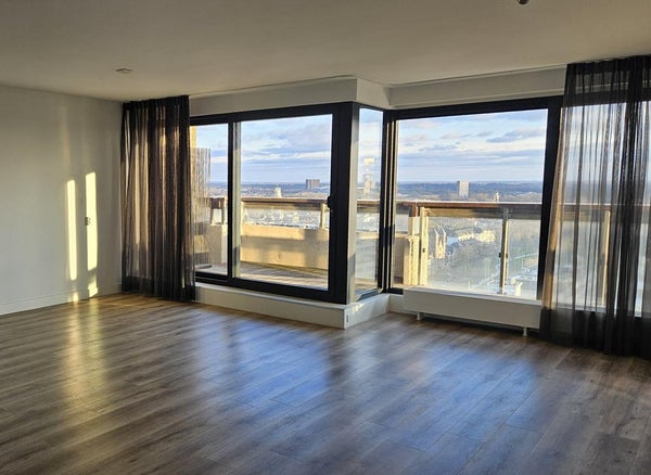 For rent: Utrecht / €2650 p.m. / 93m2