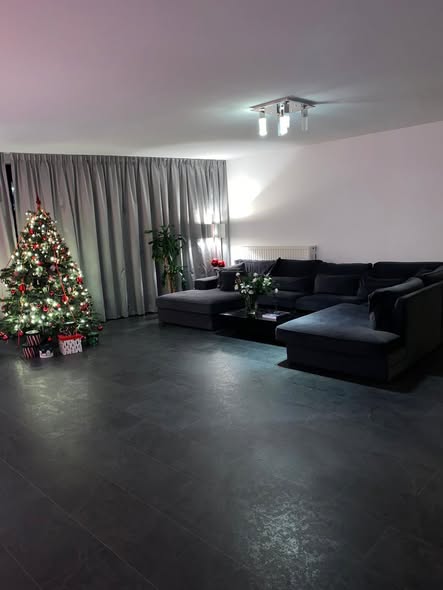 For rent: Amsterdam / €2300.00 p.m. / 130.00m2