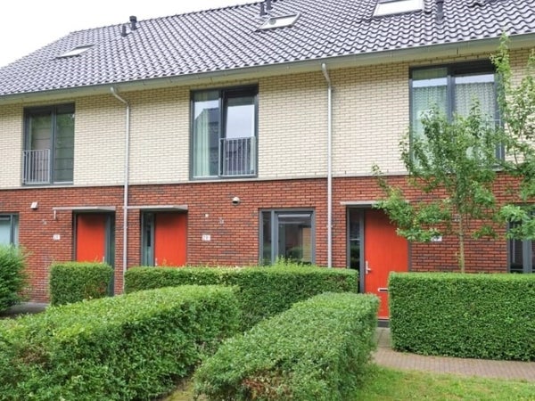 Te huur:  Utrecht  / €2750 p.m. / 118m2