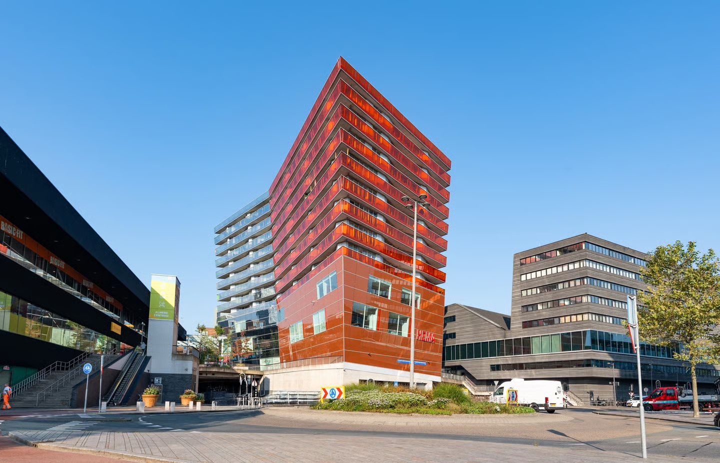 Te huur: Almere / €1925 p.m. / 120m2