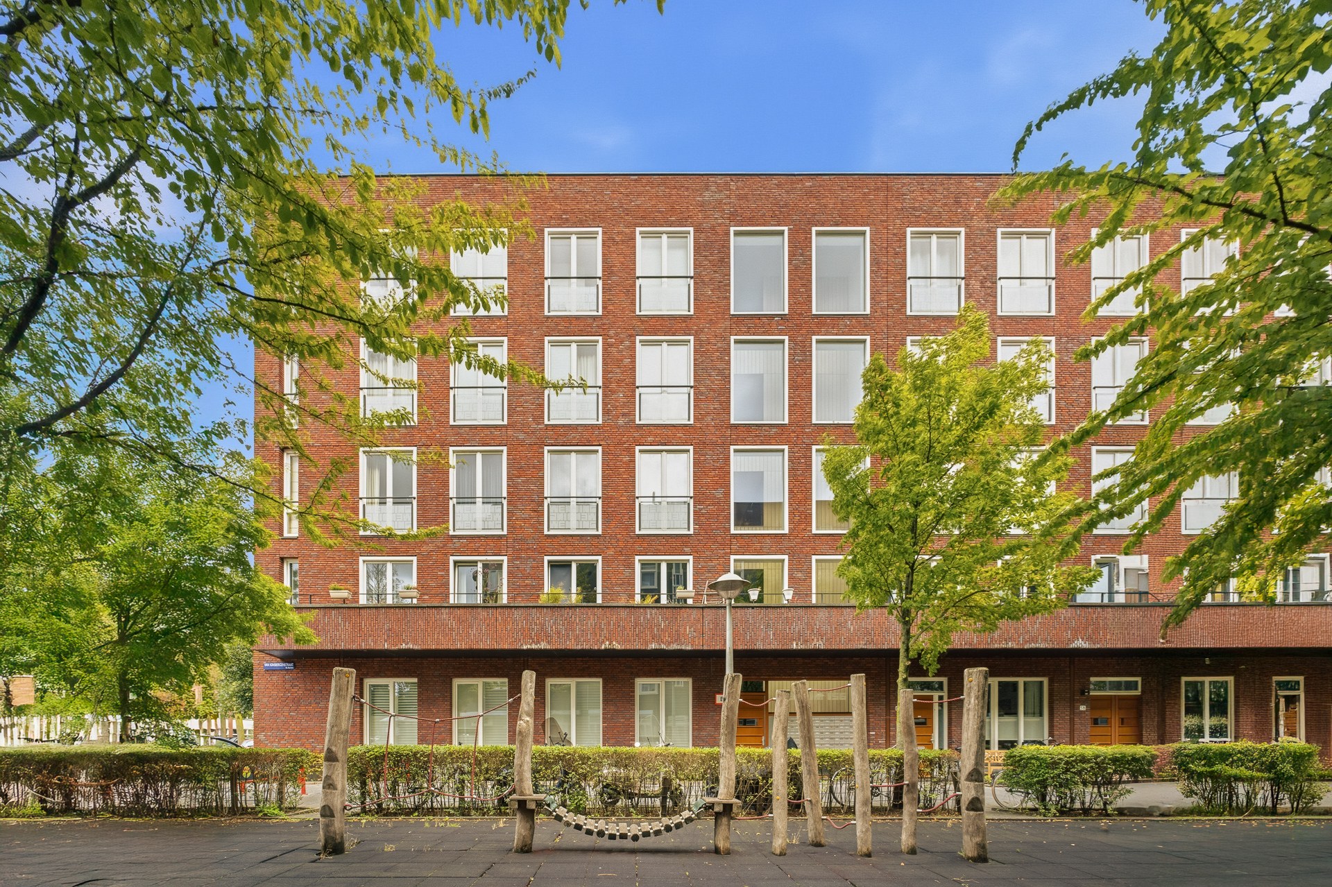 For rent: Amsterdam / €2400 p.m. / 53m2