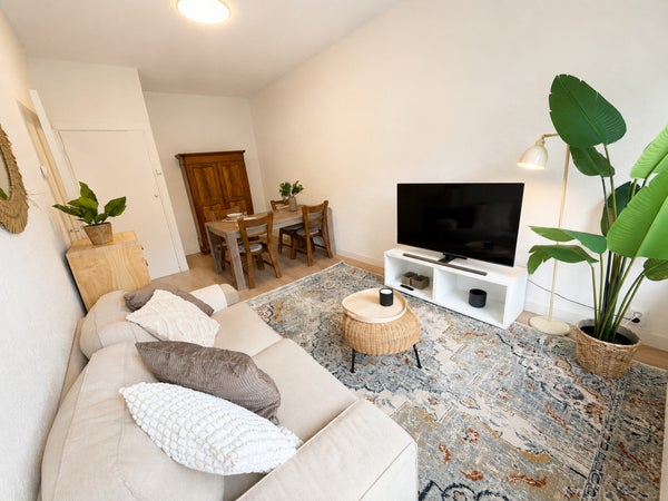 For rent:  Den Haag  / €1695.00 p.m. / 60.00m2