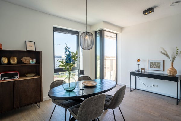 Te huur:  Hoofddorp  / €2900,00 p.m. / 58,00m2