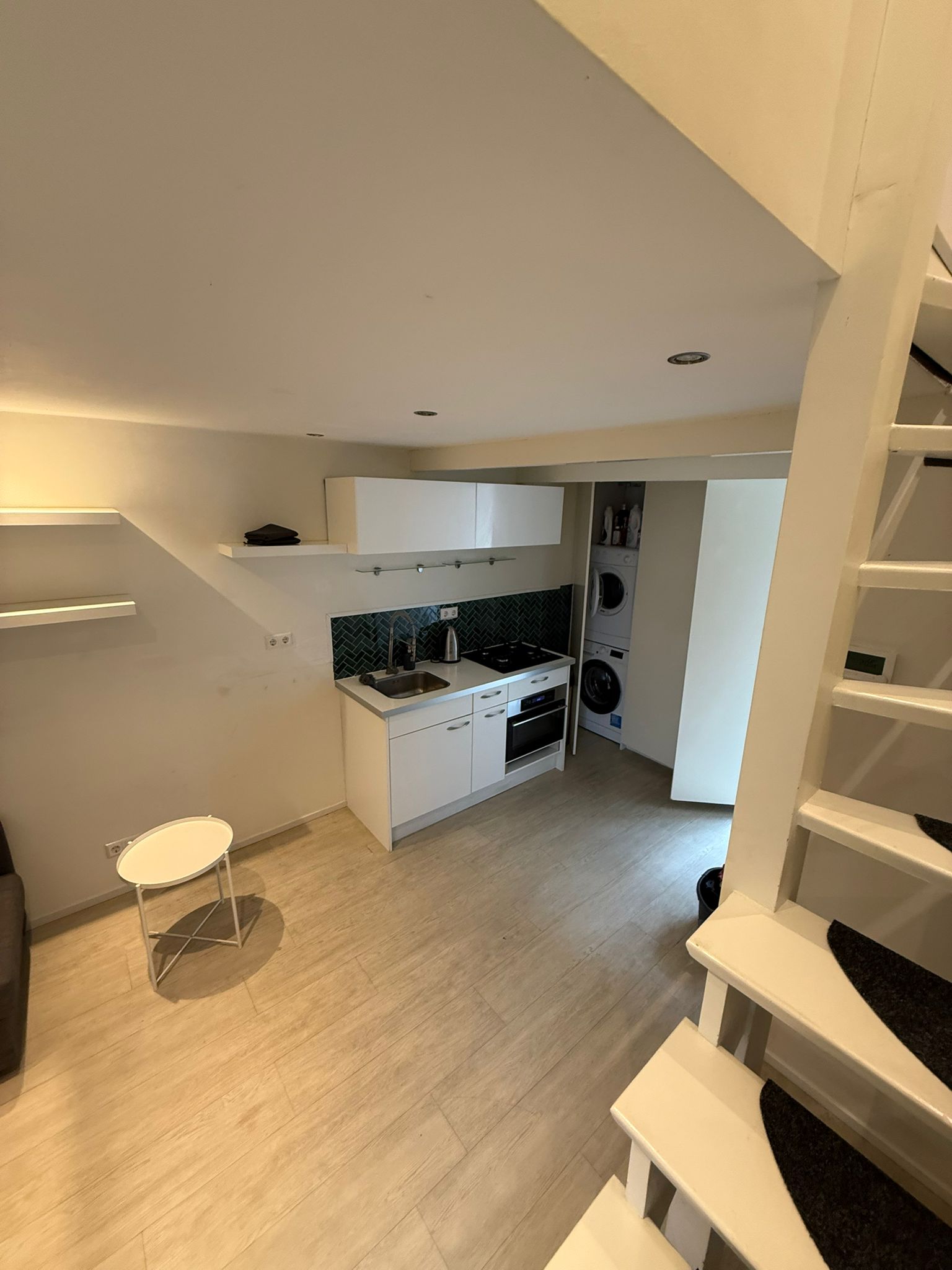 For rent: Leiden / €2399 p.m. / 45m2