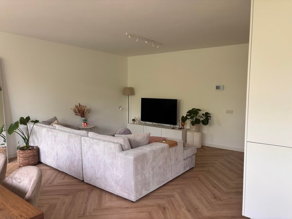 For rent:  Rotterdam  / €2400.00 p.m. / 80.00m2