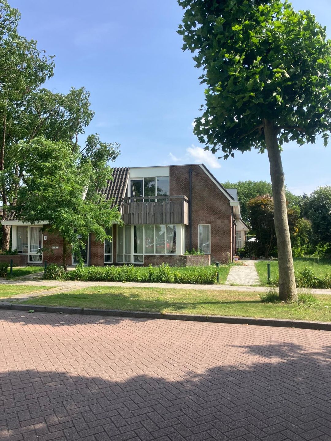 For rent: Vriezenveen / €1400 p.m. / 93m2