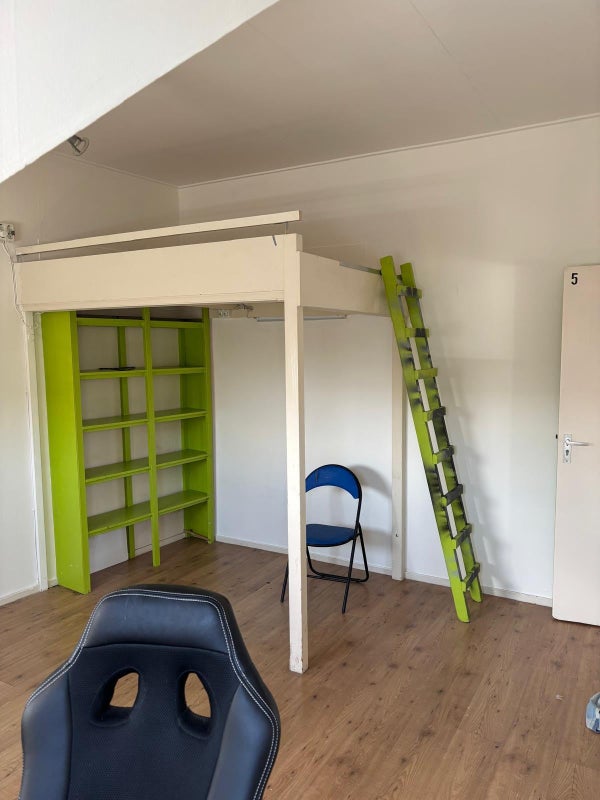 For rent: Tilburg / €375470.00 p.m. / 14.00m2