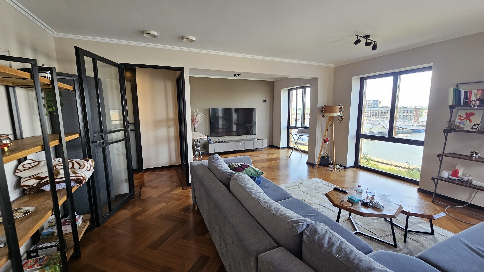 For rent: Amsterdam / €1360.00 p.m. / 15.00m2