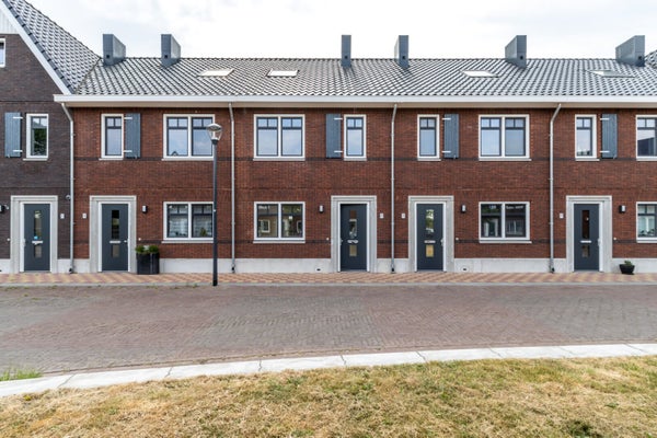 For rent: Nuenen / €1488.00 p.m. / 118.00m2