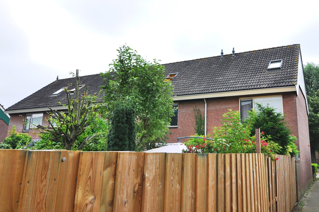 Te huur: Alphen aan den Rijn / €968 p.m. / 24m2