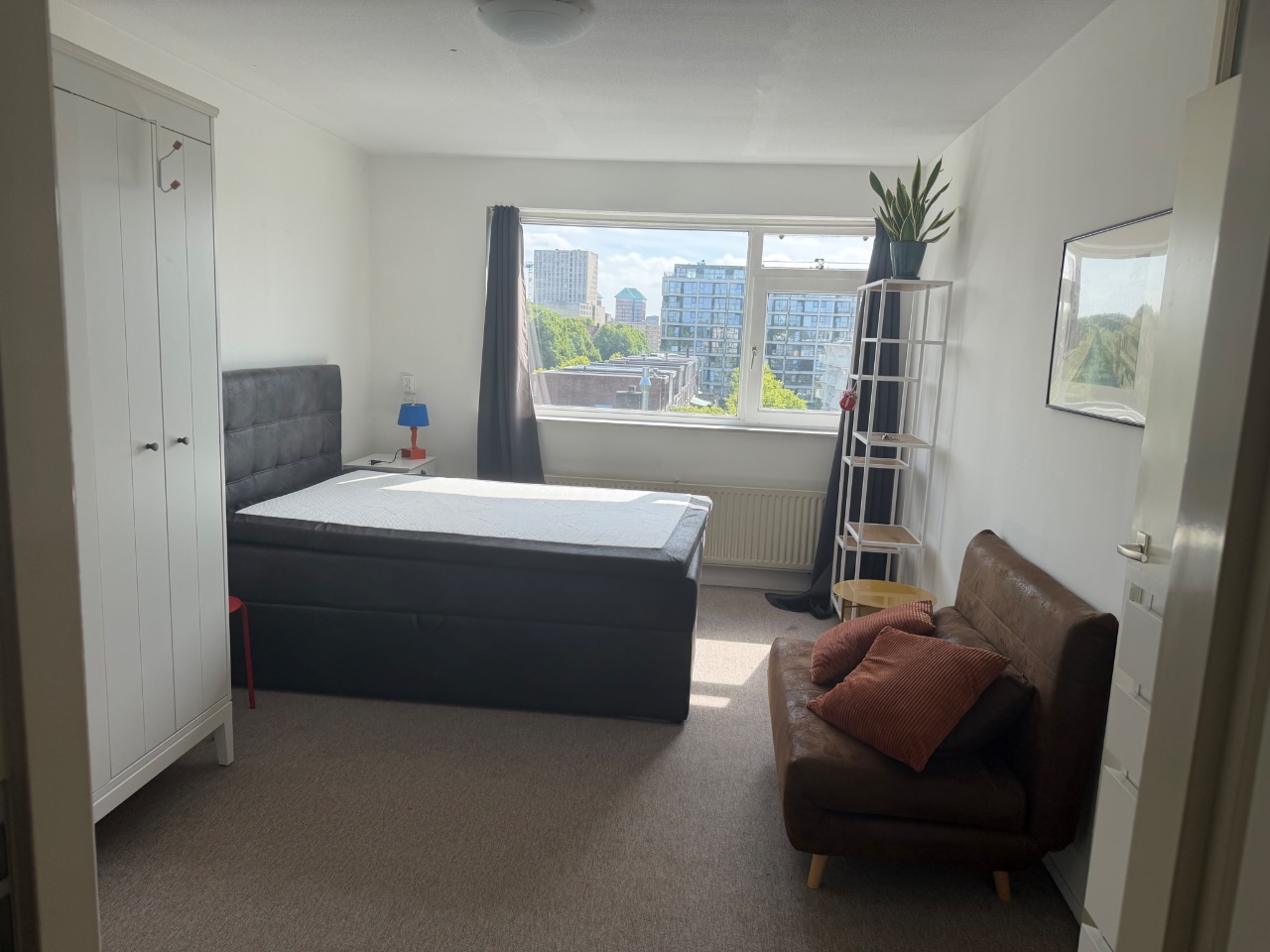 For rent: Amsterdam / €1100.00 p.m. / 90.00m2