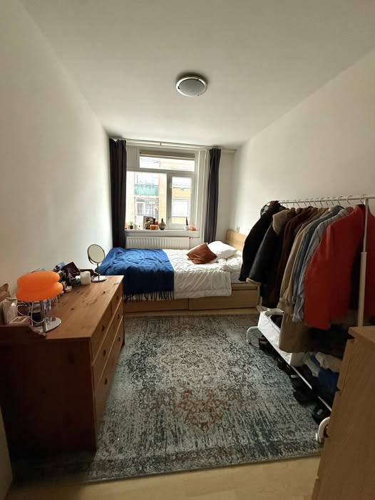 For rent: Amsterdam / €950.00 p.m. / 12.00m2