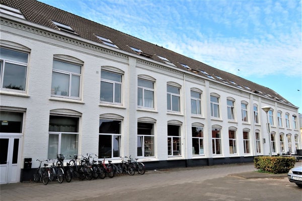 For rent:  Tilburg  / €7921019 p.m. / 23m2