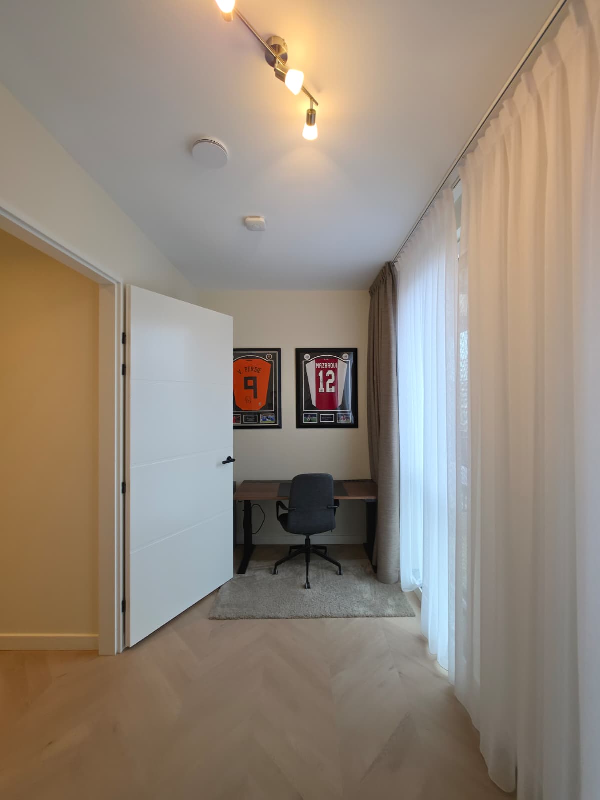 Te huur: Amsterdam / €1000 p.m. / 10m2