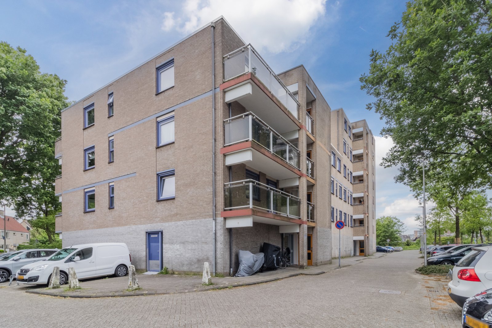 For rent: Zoetermeer / €1463 p.m. / 96m2