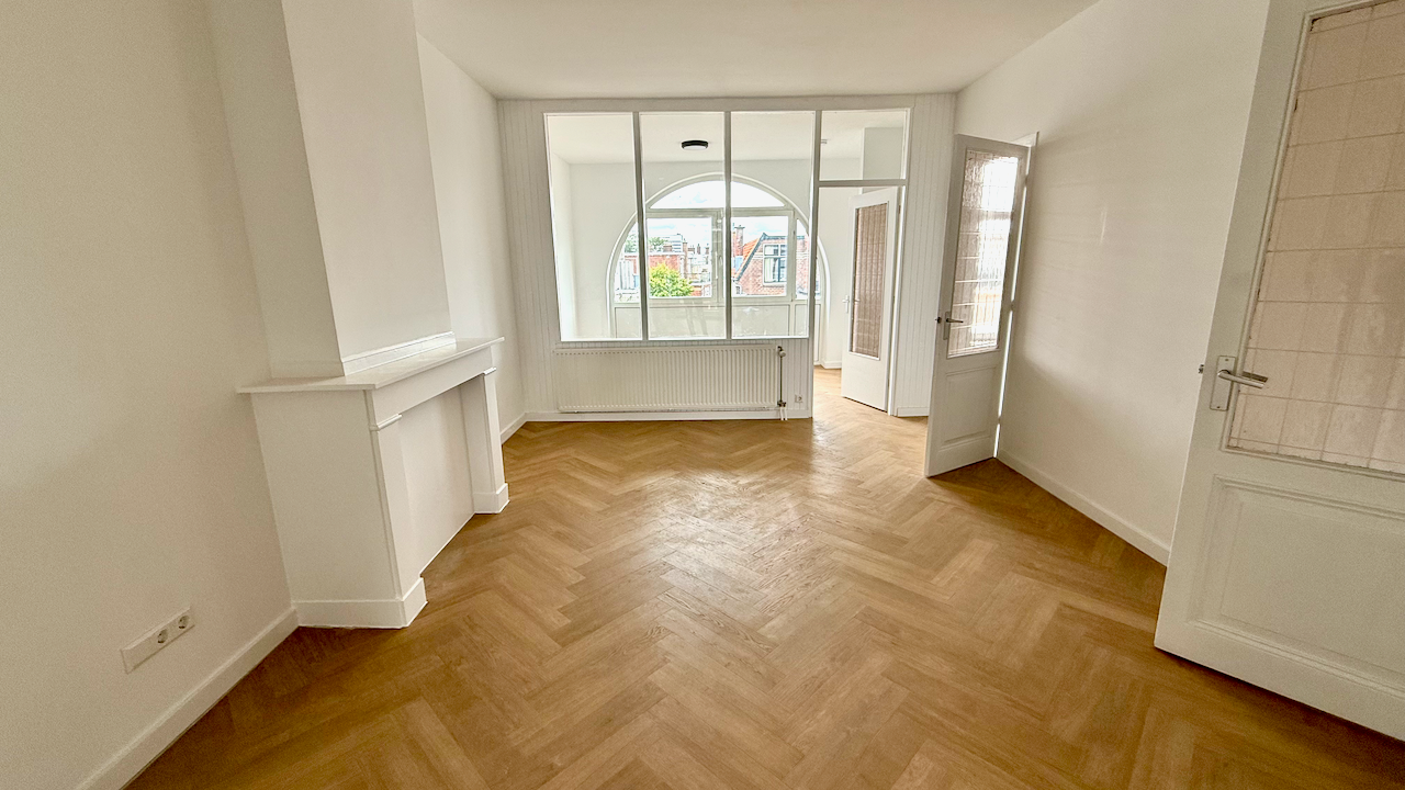 For rent: Den Haag / €2395 p.m. / 94m2