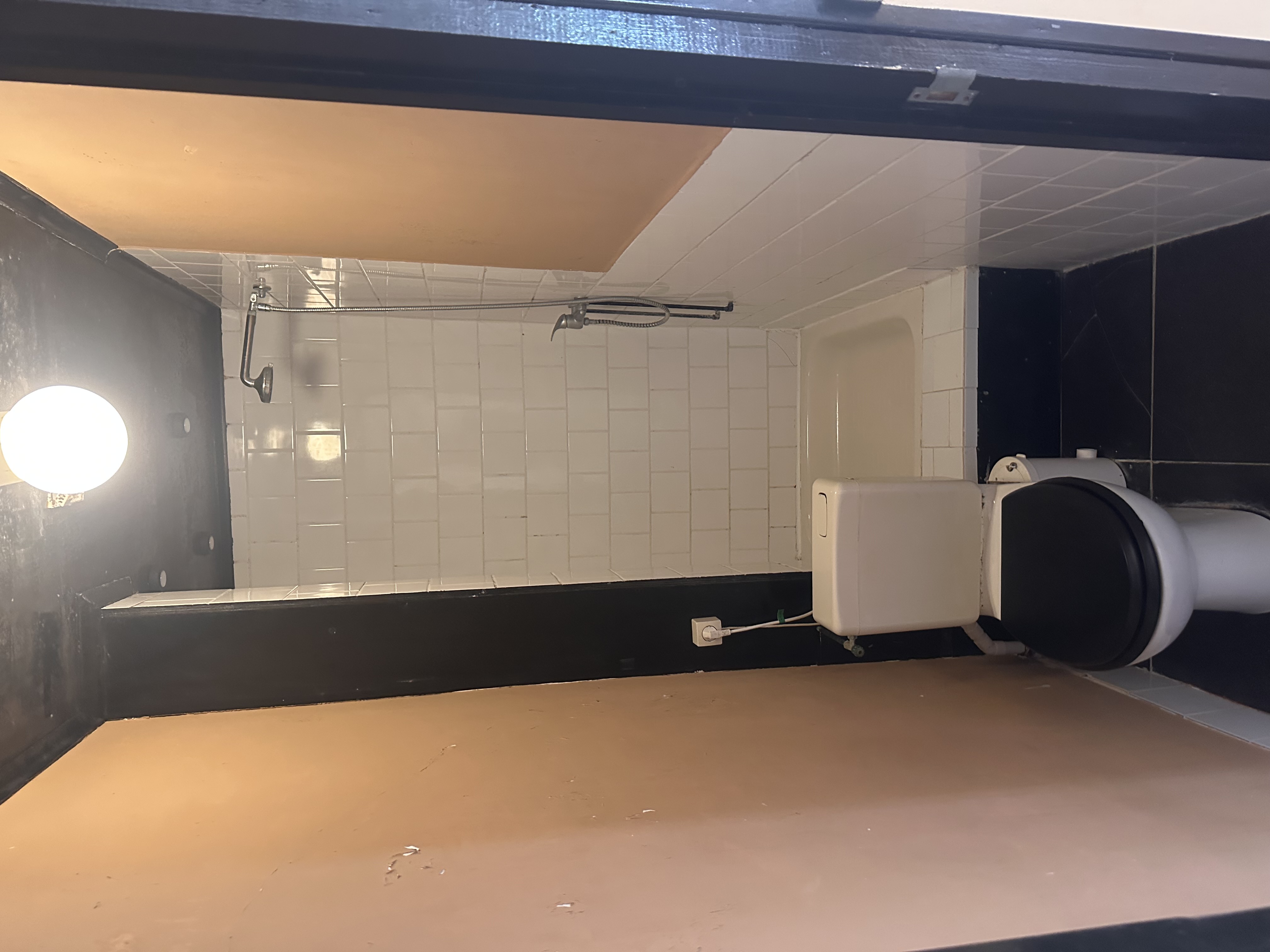 For rent: Amsterdam / €1025 p.m. / 25m2