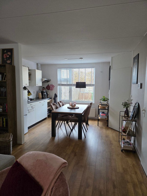 For rent: Nieuwendijk