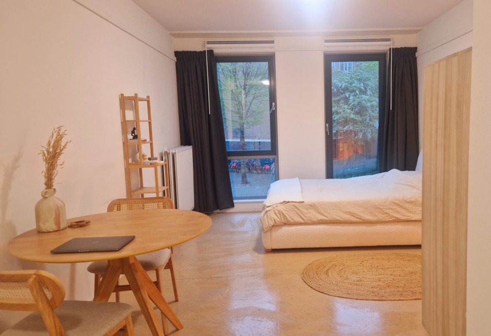 For rent: Amsterdam / €1500.00 p.m. / 28.00m2