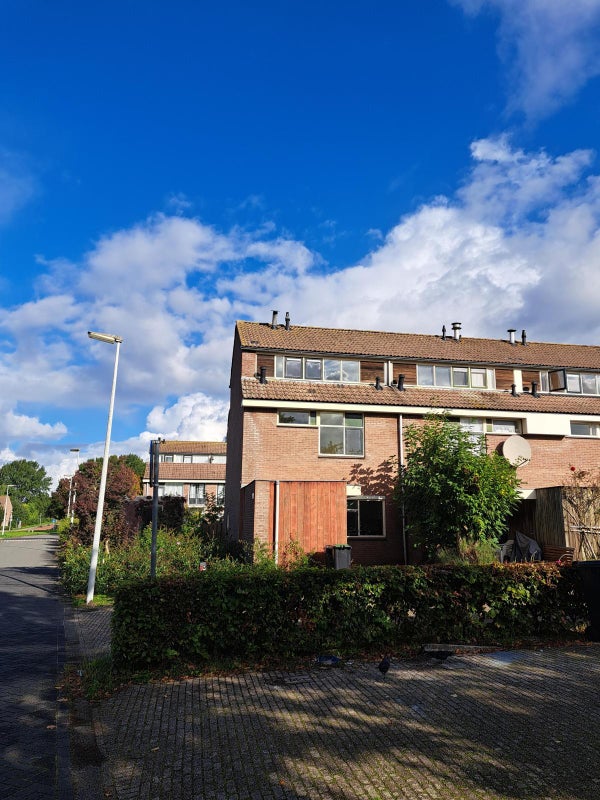 For rent:  Amsterdam  / €2050 p.m. / 157m2