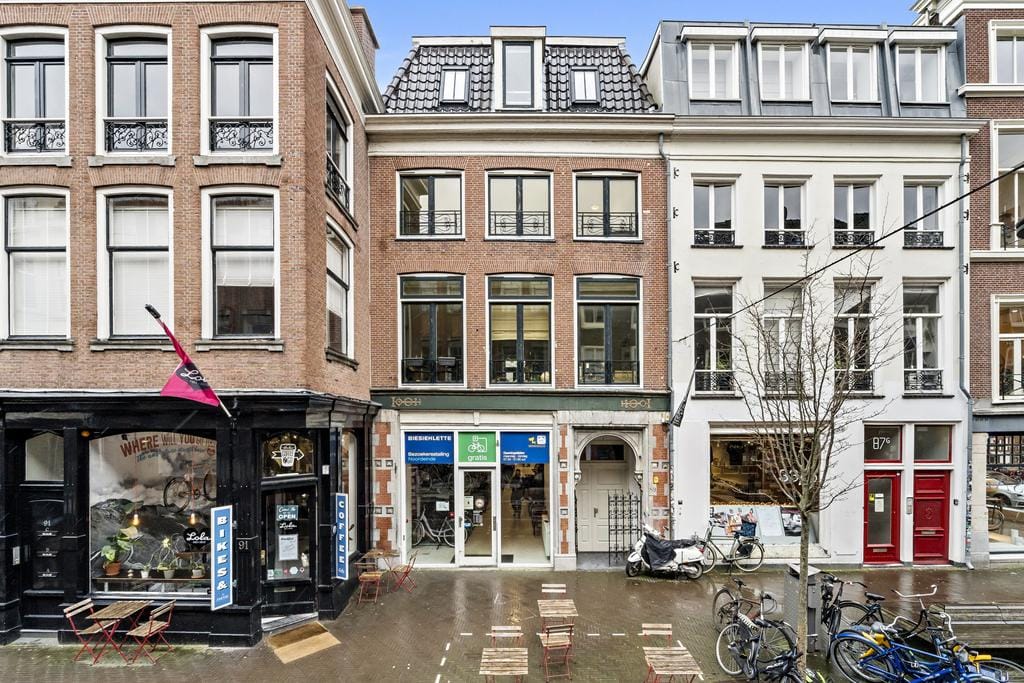 For rent: Den Haag / €2500 p.m. / 90m2