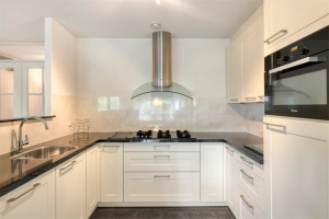 For rent: Nieuw Vennep / €2400 p.m. / 111m2