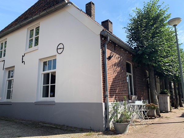 For rent: Mook