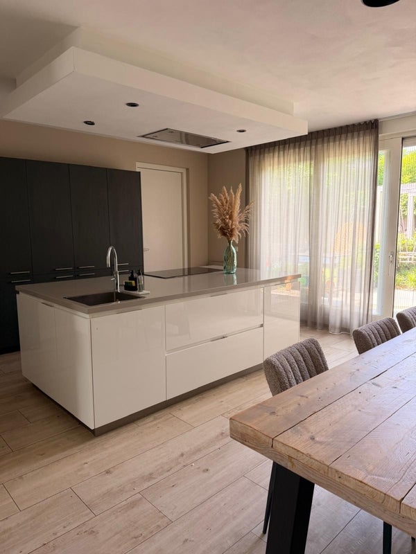 Te huur: Helvoirt / €1995,00 p.m. / 212,00m2