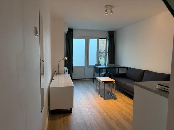 Te huur:  Utrecht  / €895,00 p.m. / 23,00m2