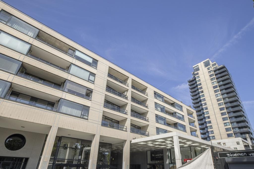 For rent: Amsterdam / €3400 p.m. / 121m2