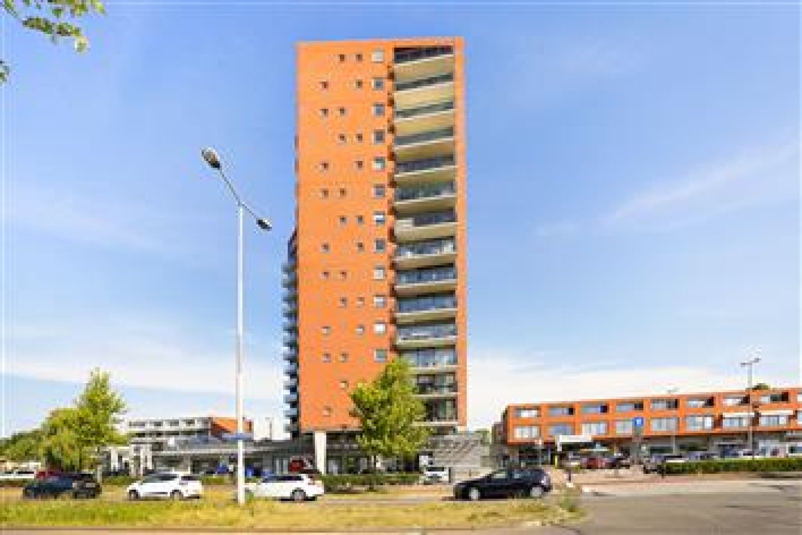 Te huur: Rotterdam / €1593 p.m. / 100m2