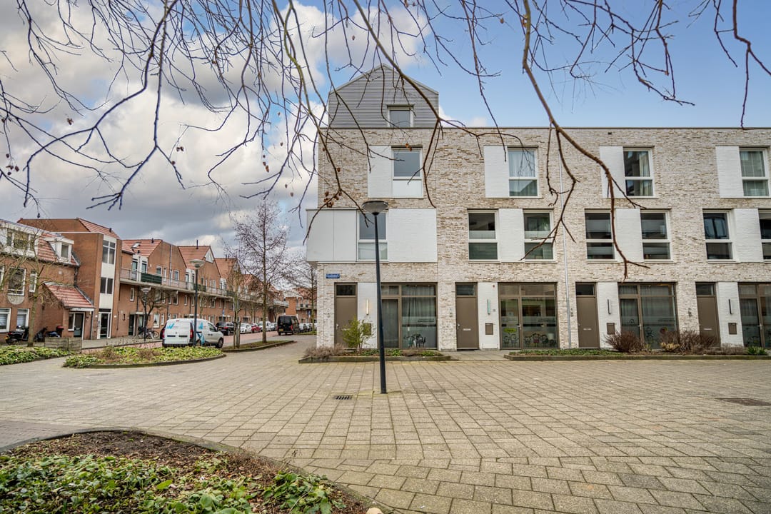 For rent: Leiden / €1995 p.m. / 122m2