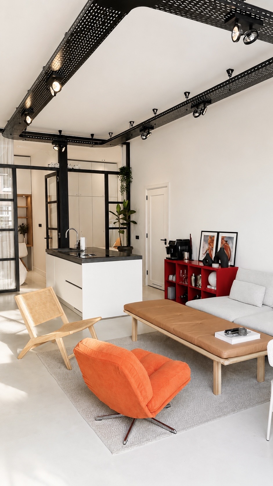 For rent: Amsterdam / €2000 p.m. / 55m2