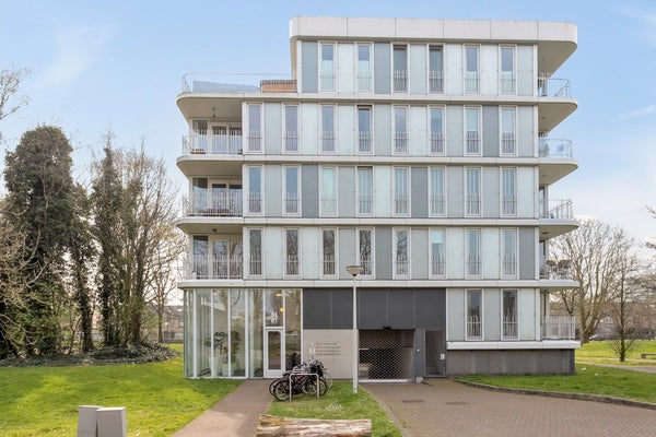 For rent:  Amsterdam  / €2250.00 p.m. / 80.00m2