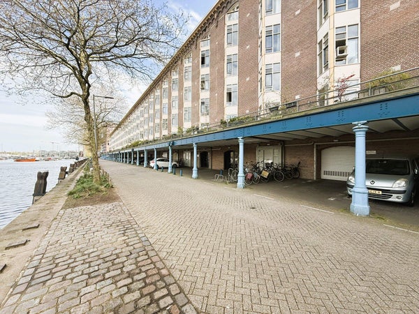 Te huur:  Amsterdam  / €3250,00 p.m. / 100,00m2