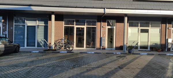 Te huur:  Badhoevedorp  / €3050 p.m. / 90m2
