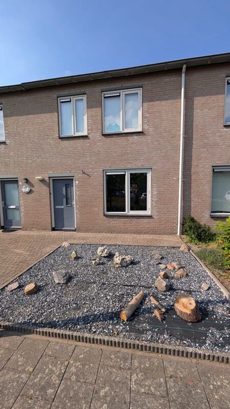 For rent: Hoeven