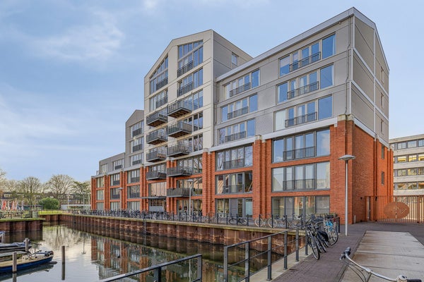 For rent: Utrecht / €1730 p.m. / 76m2