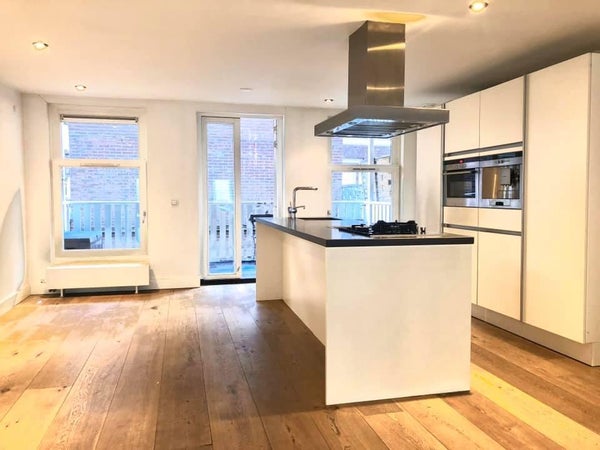Te huur:  Amsterdam  / €3200 p.m. / 110m2
