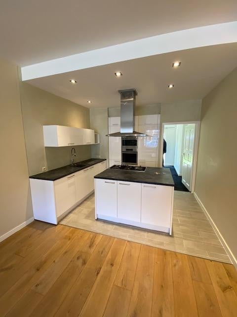 For rent: Den Haag / €2150.00 p.m. / 85.00m2