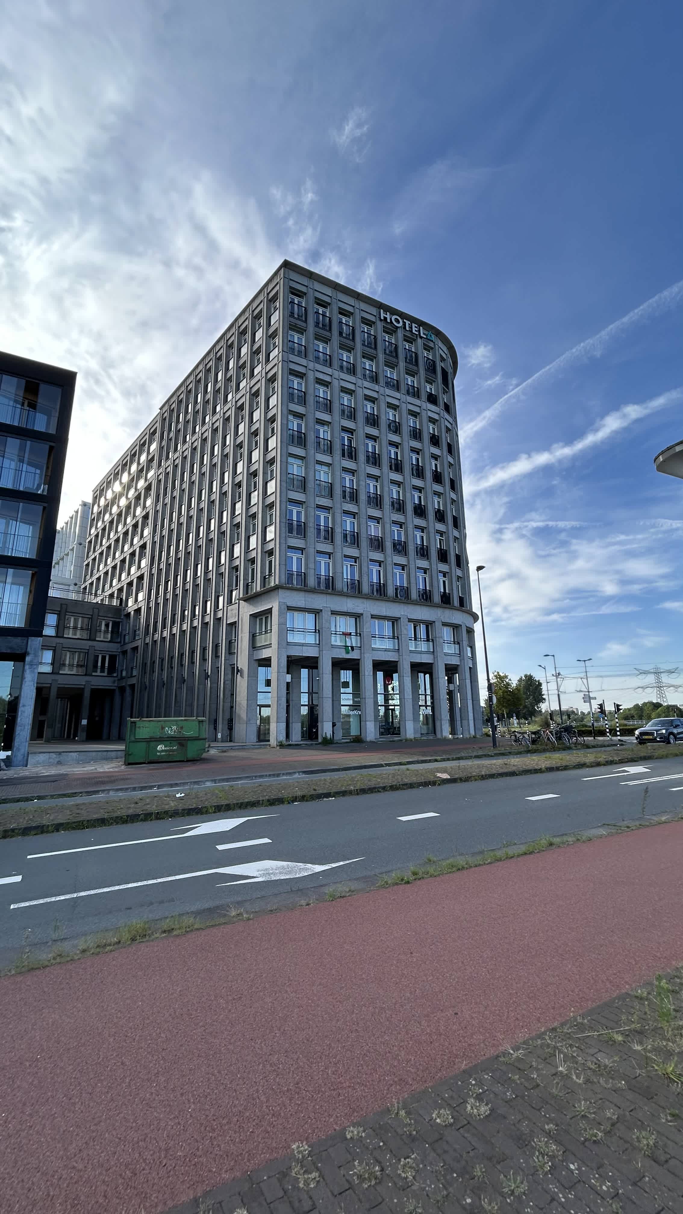 For rent: Amsterdam / €1159 p.m. / 53m2