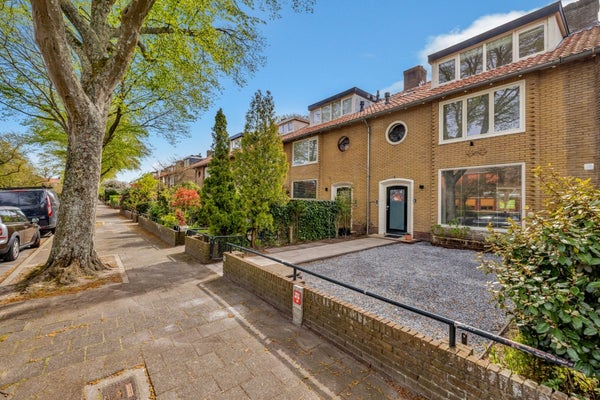 Te huur:  Hilversum  / €3350,00 p.m. / 150,00m2