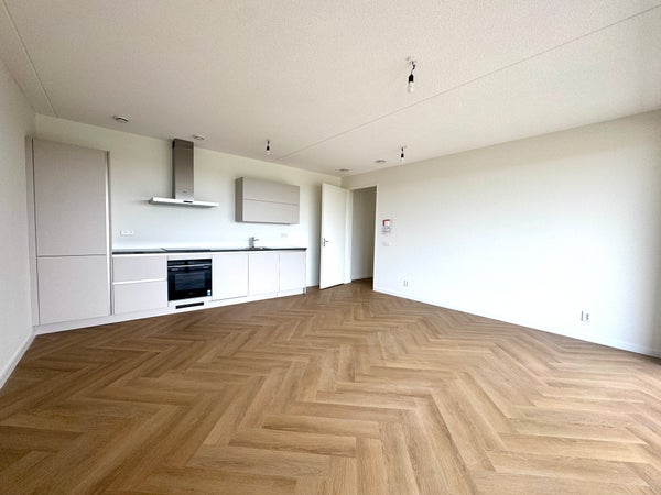 Te huur:  Zaandam  / €2275 p.m. / 72m2