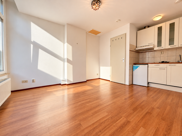 For rent:  Den Haag  / €910 p.m. / 28m2