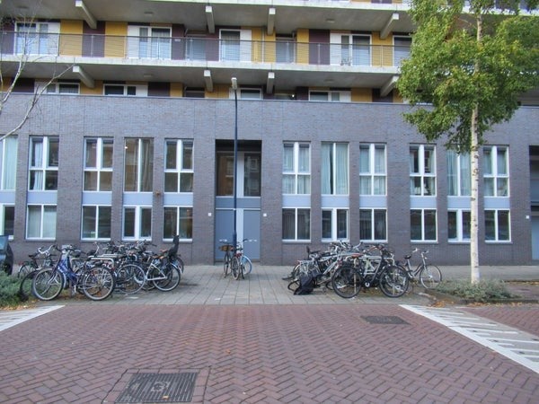 Te huur:  Amsterdam  / €2499,00 p.m. / 74,00m2