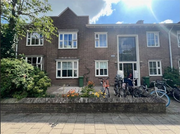 For rent: Nijmegen / €18502300 p.m. / 68m2