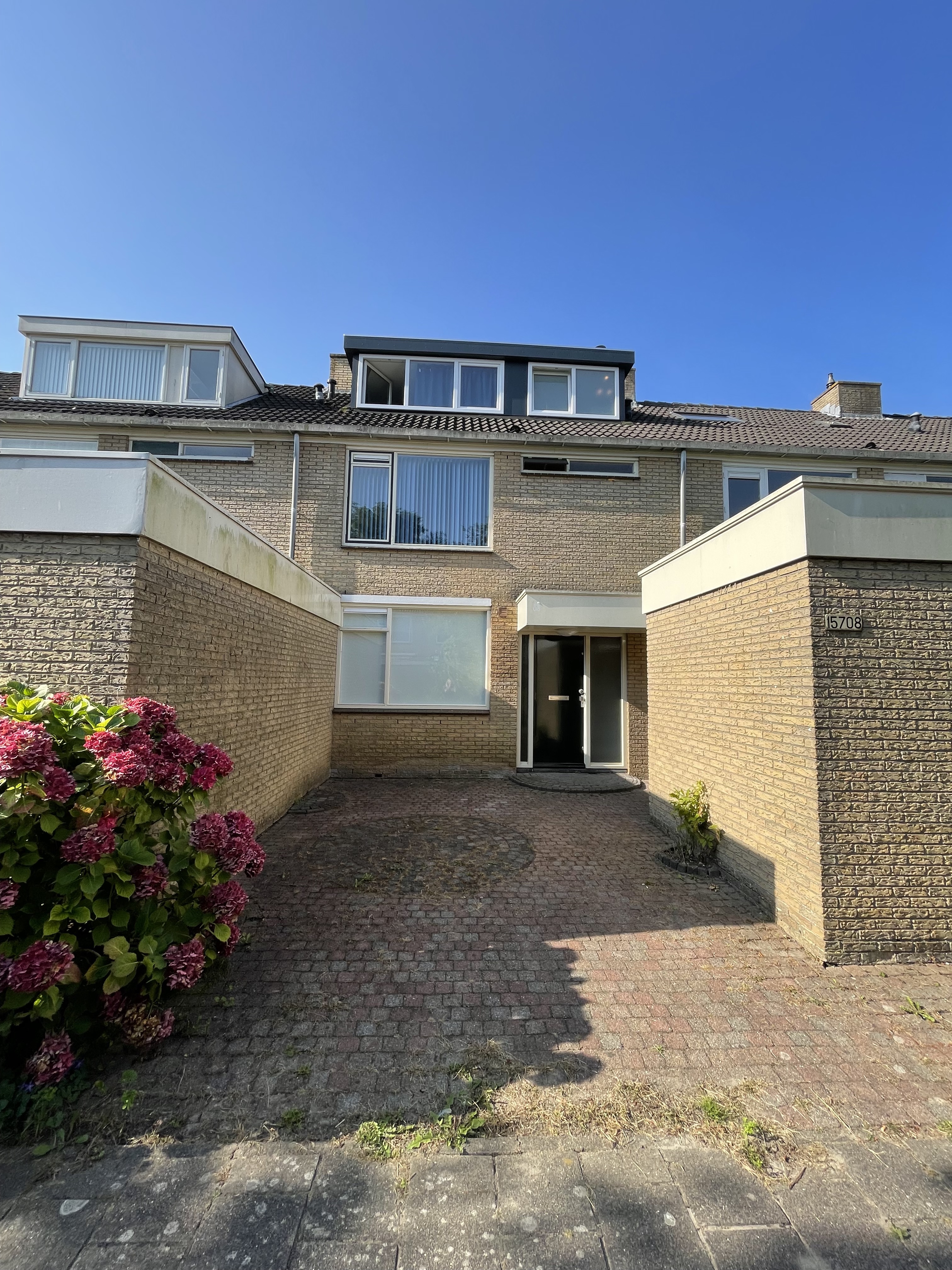 For rent: Hoofddorp / €685.00 p.m. / 10.00m2